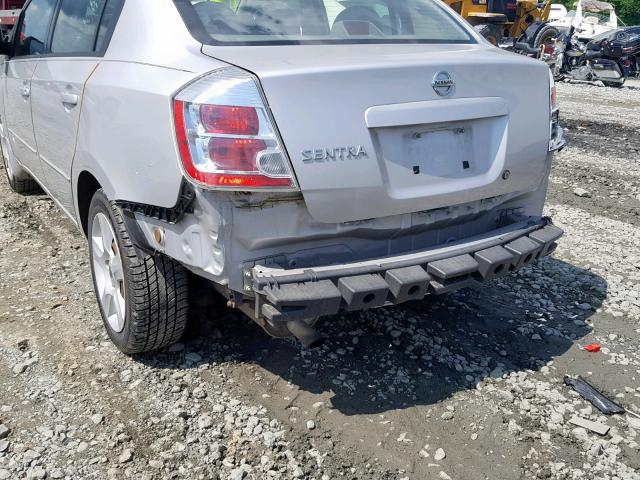 3N1AB61E38L638644 - 2008 NISSAN SENTRA 2.0 SILVER photo 9