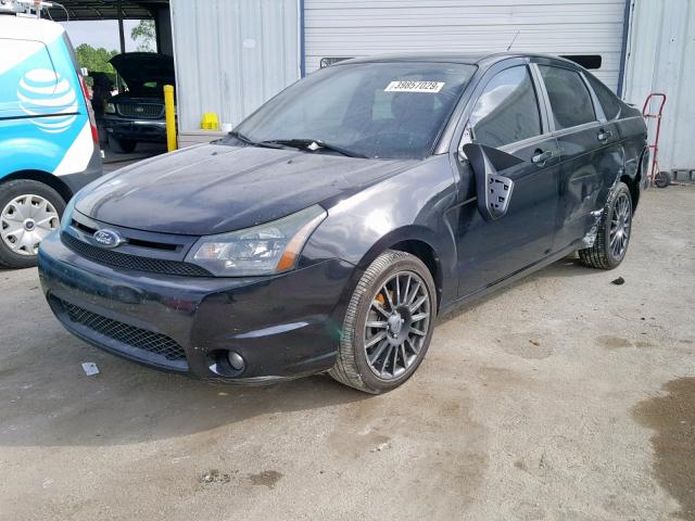 1FAHP3GN3AW145202 - 2010 FORD FOCUS SES BLACK photo 2