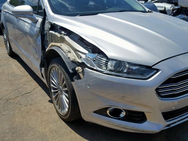 3FA6P0RUXDR355586 - 2013 FORD FUSION TIT SILVER photo 9