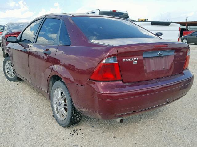 1FAHP34N07W202341 - 2007 FORD FOCUS ZX4 RED photo 3