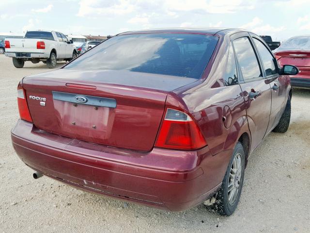 1FAHP34N07W202341 - 2007 FORD FOCUS ZX4 RED photo 4