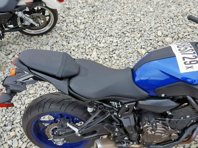 JYARM27E6JA002416 - 2018 YAMAHA MT07 BLUE photo 6