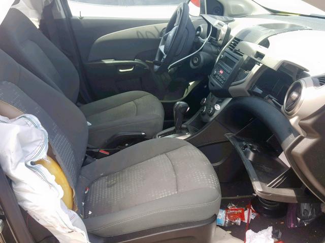 1G1JA5SH3G4109498 - 2016 CHEVROLET SONIC LS GRAY photo 5