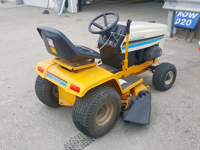 342301 - 2000 CUB LAWN MOWER TWO TONE photo 4