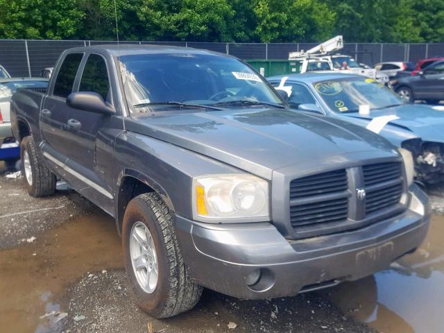 1D7HE48N46S634037 - 2006 DODGE DAKOTA QUA GRAY photo 1