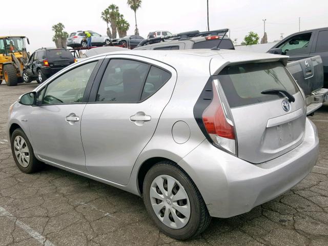 JTDKDTB38D1549354 - 2013 TOYOTA PRIUS C SILVER photo 3