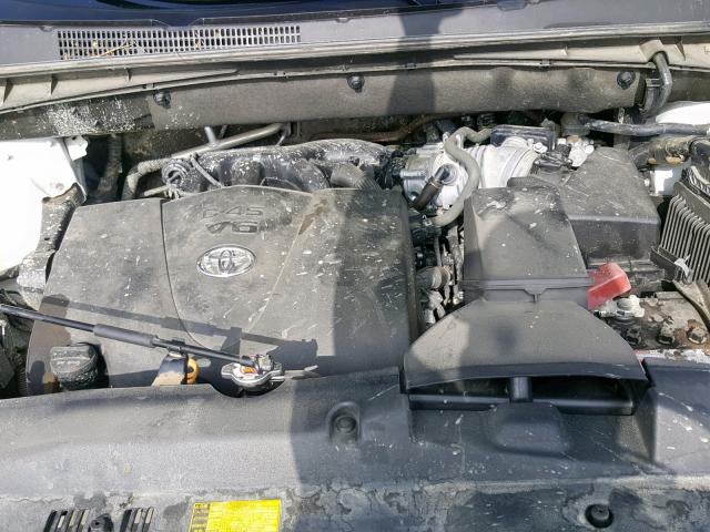 5TDKZRFH2JS539637 - 2018 TOYOTA HIGHLANDER WHITE photo 7