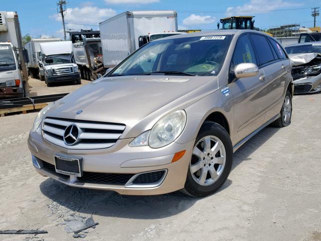 4JGCB65E36A009191 - 2006 MERCEDES-BENZ R 350 GOLD photo 2