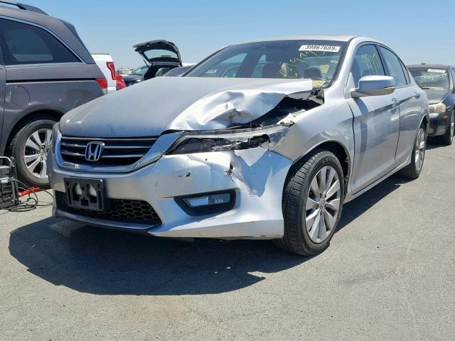 1HGCR2F8XEA028242 - 2014 HONDA ACCORD EXL SILVER photo 2