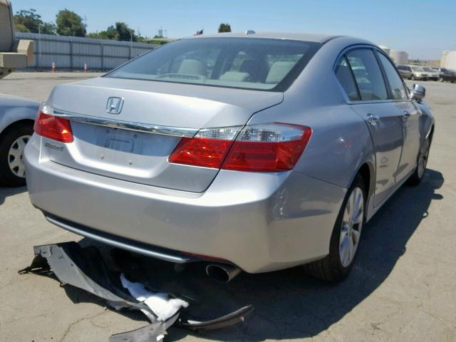 1HGCR2F8XEA028242 - 2014 HONDA ACCORD EXL SILVER photo 4