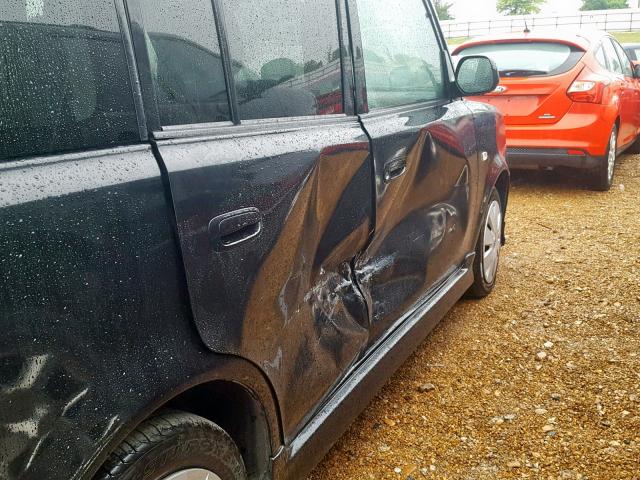 JTLKT324364061169 - 2006 TOYOTA SCION XB BLACK photo 9