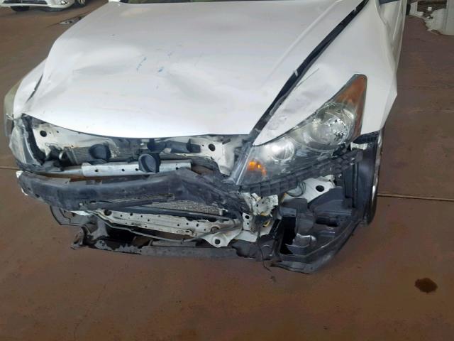 1HGCP3F86AA029720 - 2010 HONDA ACCORD EXL WHITE photo 9