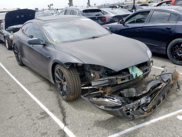 5YJSA1E4XHF195805 - 2017 TESLA MODEL S أسود صورة 1