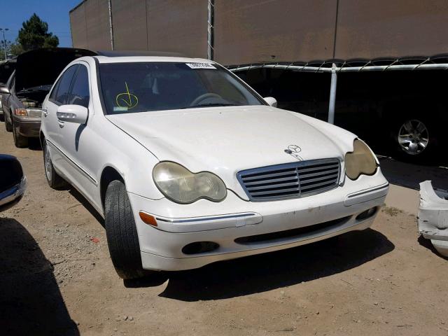 WDBRF61J42F230171 - 2002 MERCEDES-BENZ C 240 WHITE photo 1