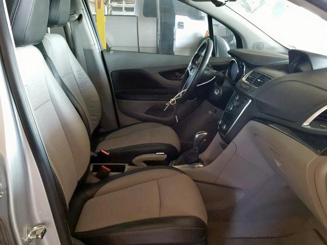 KL4CJASB4FB154085 - 2015 BUICK ENCORE SILVER photo 5