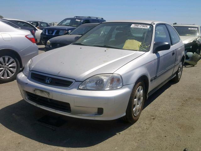 2HGEJ6442XH107609 - 1999 HONDA CIVIC DX SILVER photo 2