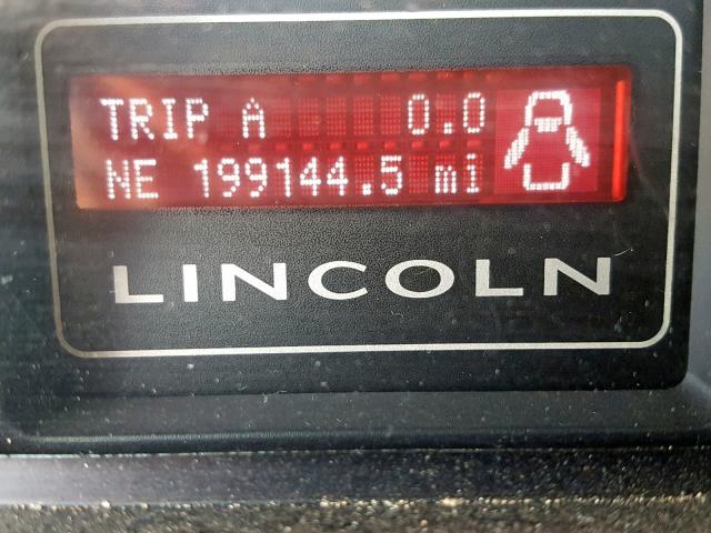 5LMFU28527LJ25044 - 2007 LINCOLN NAVIGATOR WHITE photo 8