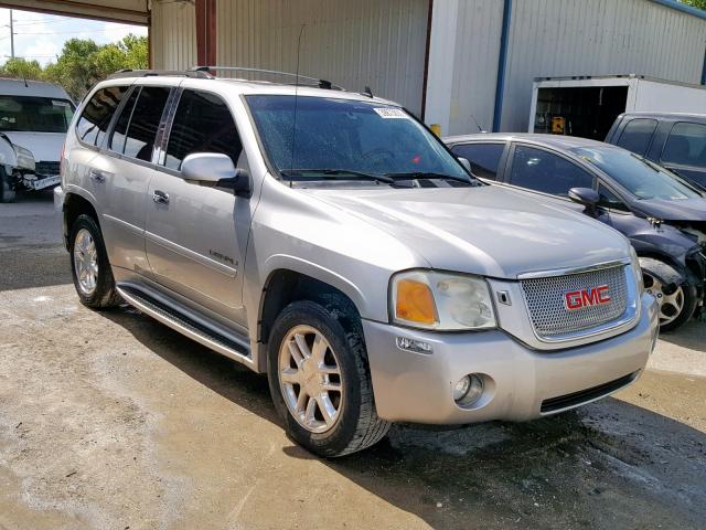 1GKES63M962354716 - 2006 GMC ENVOY DENA SILVER photo 1