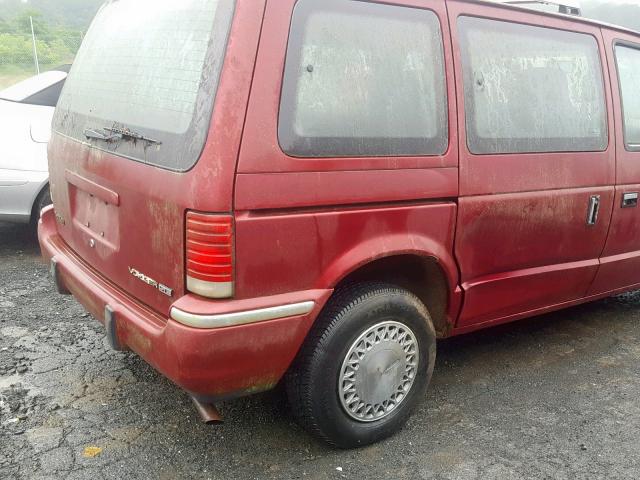 2P4GH4531MR140955 - 1991 PLYMOUTH VOYAGER SE RED photo 9
