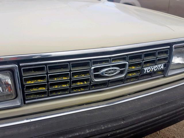 RT134049156 - 1980 TOYOTA CORONA BEIGE photo 9