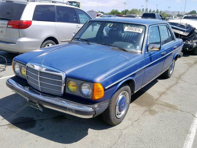 WDBAB23A9DB381452 - 1983 MERCEDES-BENZ 240 D BLUE photo 2