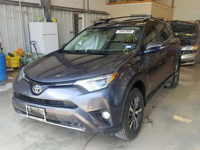 JTMWFREV9JJ194279 - 2018 TOYOTA RAV4 ADVEN GRAY photo 2