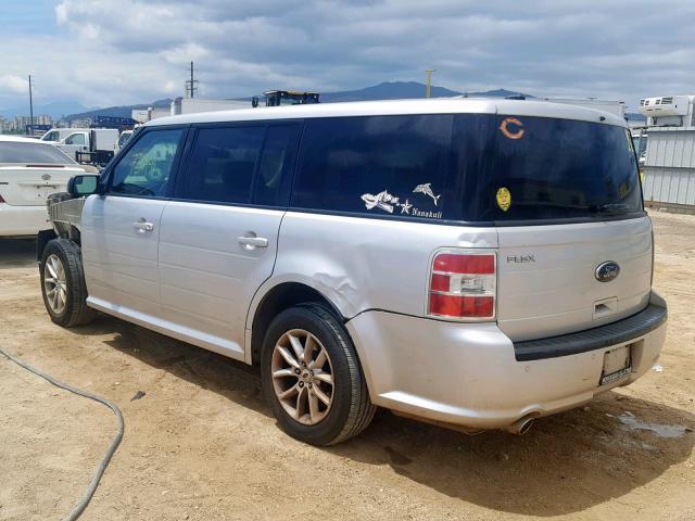 2FMGK5B8XDBD37106 - 2013 FORD FLEX SE SILVER photo 3