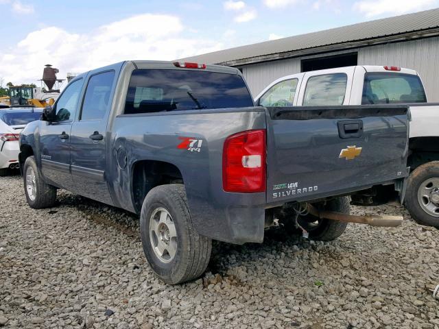 3GCPKSE30BG227680 - 2011 CHEVROLET SILVERADO GRAY photo 3