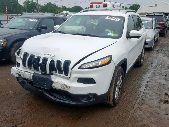 1C4PJMCS3HW502106 - 2017 JEEP CHEROKEE L WHITE photo 2