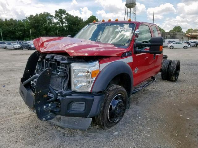 1FD0X5HT7BEB90632 - 2011 FORD F550 SUPER RED photo 2