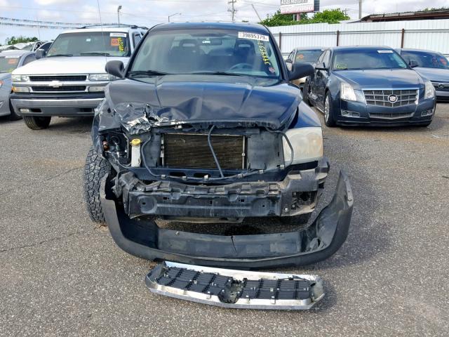 1D7HE28K35S277409 - 2005 DODGE DAKOTA QUA BLACK photo 9