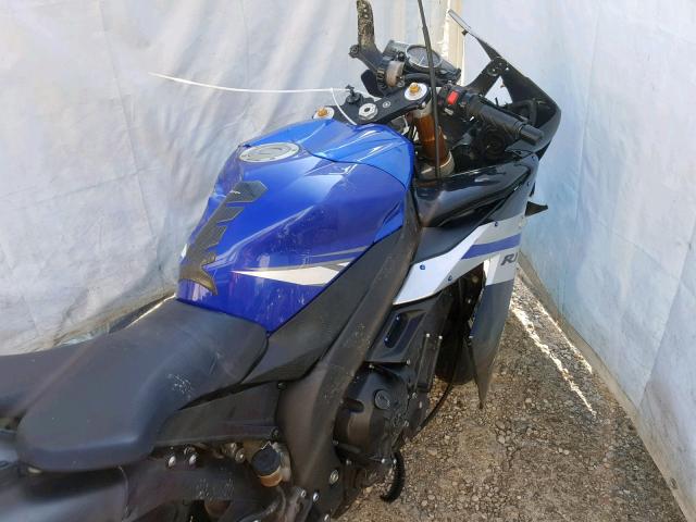 JYARN15E26A001412 - 2006 YAMAHA YZFR1 BLUE photo 5