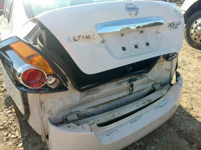 1N4BL2AP8AN439058 - 2010 NISSAN ALTIMA SR WHITE photo 9