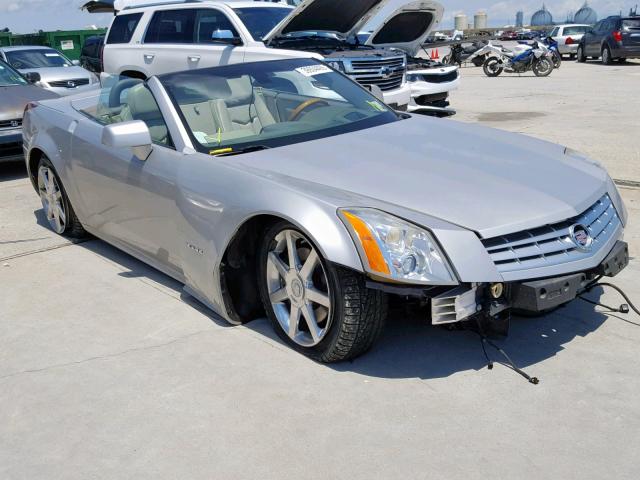 1G6YV34A955603535 - 2005 CADILLAC XLR SILVER photo 1