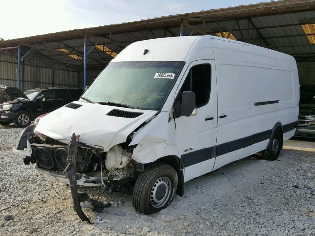 WD0PE845575190726 - 2007 DODGE SPRINTER 2 WHITE photo 2