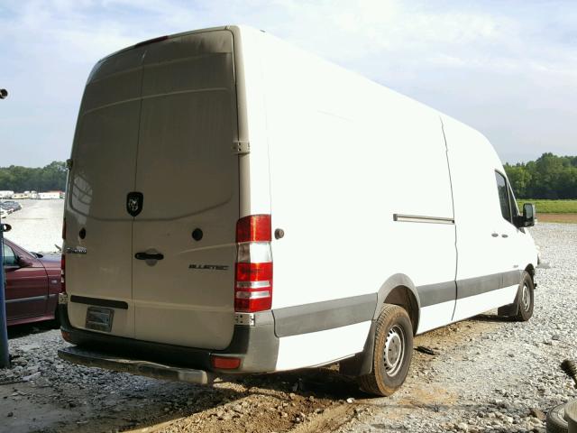 WD0PE845575190726 - 2007 DODGE SPRINTER 2 WHITE photo 4