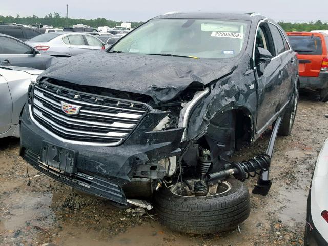 1GYKNCRS0JZ138354 - 2018 CADILLAC XT5 LUXURY BLACK photo 2