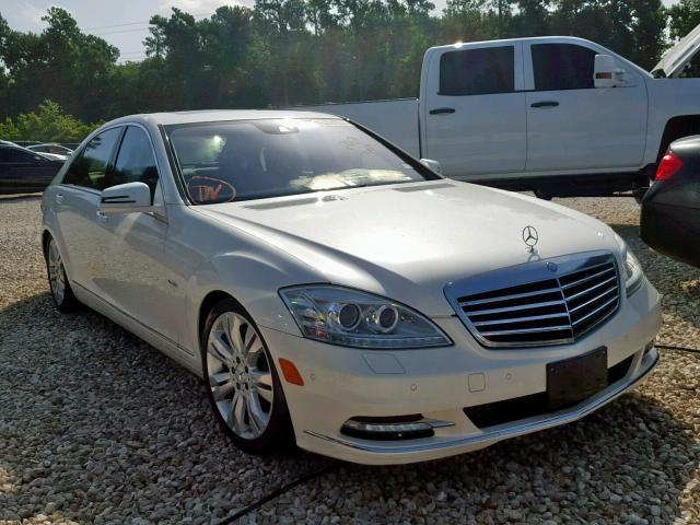 WDDNG9FB1AA290149 - 2010 MERCEDES-BENZ S 400 WHITE photo 1