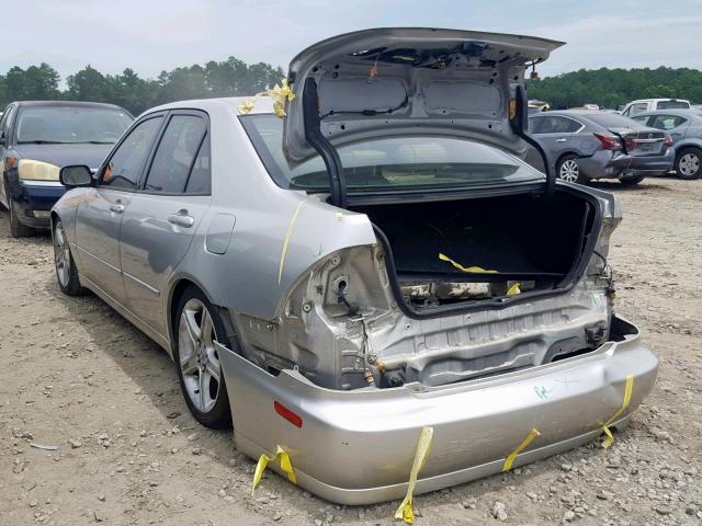 JTHBD192530070748 - 2003 LEXUS IS 300 SILVER photo 3