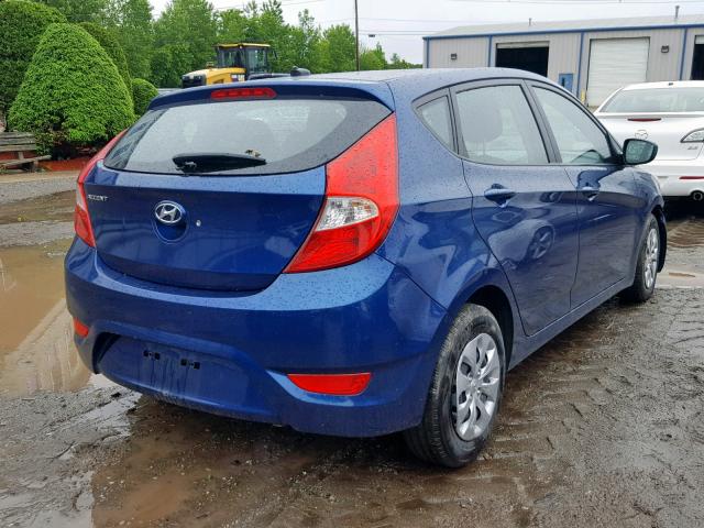 KMHCT5AE4HU325830 - 2017 HYUNDAI ACCENT SE BLUE photo 4