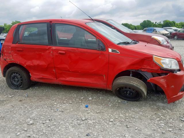 KL1TD6DE7BB155637 - 2011 CHEVROLET AVEO LS RED photo 9