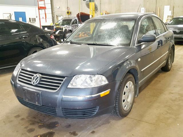 WVWMD63B03P450667 - 2003 VOLKSWAGEN PASSAT GL BLUE photo 2