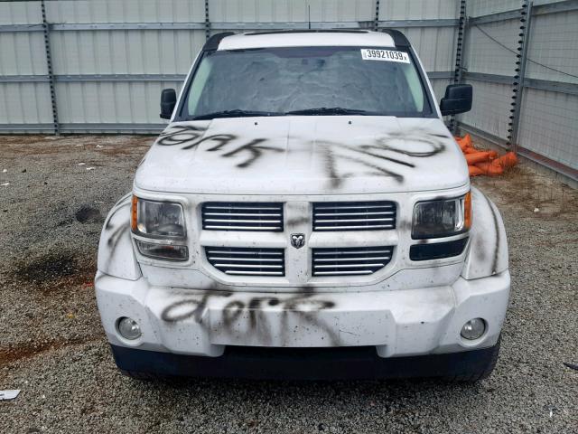 1D4PU4GX1BW512494 - 2011 DODGE NITRO HEAT WHITE photo 9