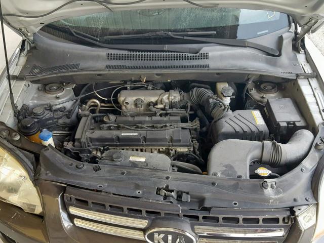 KNDJF724767185742 - 2006 KIA NEW SPORTA GRAY photo 7