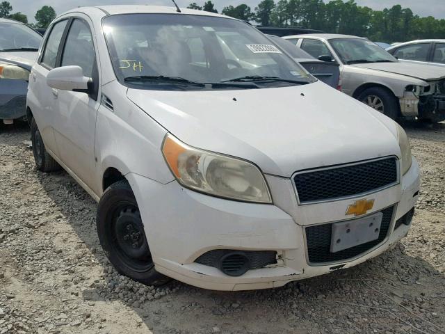 KL1TD66E09B671474 - 2009 CHEVROLET AVEO LS WHITE photo 1