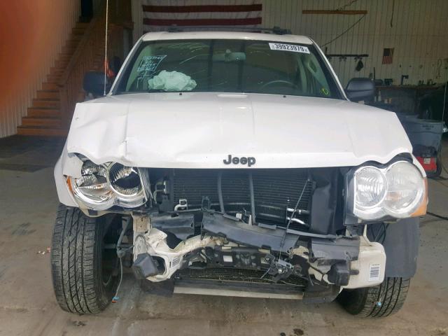 1J8GR48K08C247510 - 2008 JEEP GRAND CHER WHITE photo 9