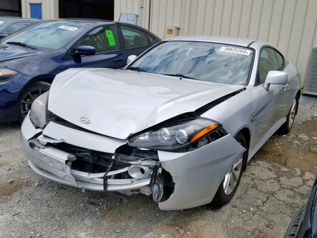 KMHHM66D58U276162 - 2008 HYUNDAI TIBURON GS SILVER photo 2