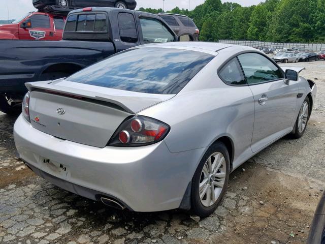 KMHHM66D58U276162 - 2008 HYUNDAI TIBURON GS SILVER photo 4