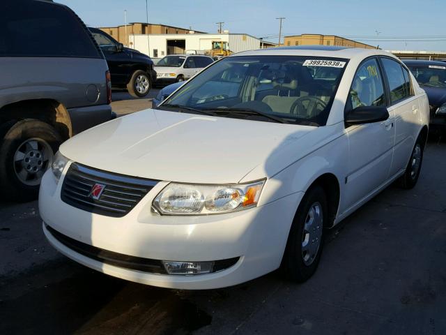 1G8AL55F27Z117651 - 2007 SATURN ION LEVEL WHITE photo 2