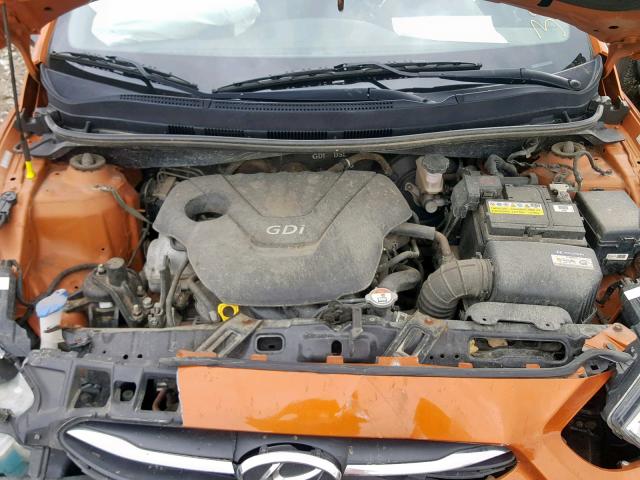 KMHCU5AE8GU240128 - 2016 HYUNDAI ACCENT SPO ORANGE photo 7